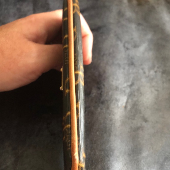 Dooney & Bourke Black and Tan Logo Coin Purse - Picture 4 of 9